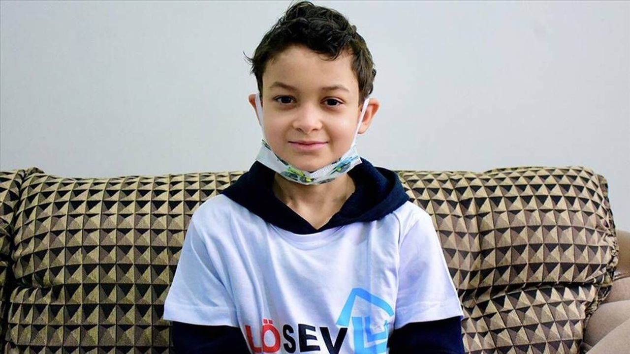 Lösemiyi yenen Emir arkadaşlarına kavuşmak için gün sayıyor