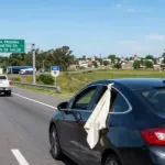 Trafikte beyaz bez görenler dikkat! Hızınızı düşürün