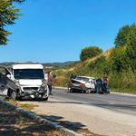 Kütahya'da oto kurtarıcı ile otomobil çarpıştı, ölü ve yaralılar var