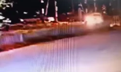 Burdur'da hafif ticari araç motosikletle çarpıştı: 1 ölü