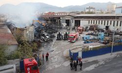 Denizli'de metal işleme tesisinde çıkan yangın söndürüldü