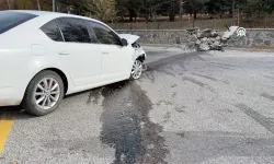 Erzurum'da duvara çarpan otomobildeki 2 kişi yaralandı