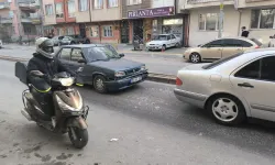 Kütahya’da pikniğe giden iki otomobil çarpıştı, 1 yaralı