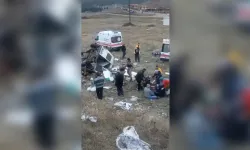 Gaziantep'te minibüs devrildi: 1 kişi öldü, 3 kişi yaralandı