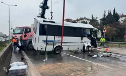 İstanbul'da midibüs devrildi: 1 ölü, 7 yaralı