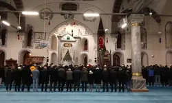 Kütahya’da gençler ve vatandaşlar sabah namazında buluştu