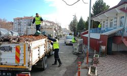 Kütahya’da temizlik ekipleri iş başında