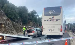 Muğla’da otobüs ile otomobil çarpıştı: Karı koca hayatını kaybetti