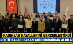 Kütahya'da kadın kaynakçılar sertifikalarını bakan yardımcısının elinden aldı