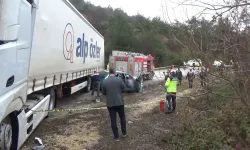 Tokat'ta tır ve otomobil çarpıştı: 2 ölü, 1 yaralı