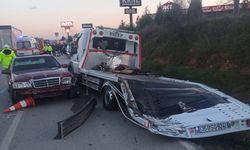 İzmir'de trafik kazası: Pikap iki araca çarptı, 1 kişi hayatını kaybetti