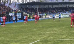 Belediye Kütahyaspor ilk yarıyı önde kapattı