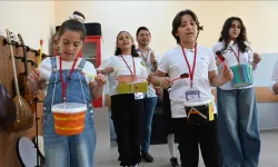 Öğrenciler geri dönüşüm malzemeleriyle müzikal bir projeye imza attı