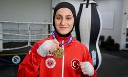 18 yaşında dünya şampiyonluğu geldi