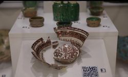 Ani’den Çıkan 1000 Yıllık Sırlı Seramikler sergileniyor