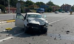 Afyonkarahisar'da iki otomobil çarpıştı: 1 ölü, 3 yaralı