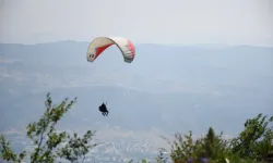 Kütahya Simav’da yamaç paraşütçüleri buluştu