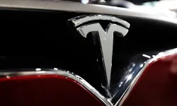 Tesla'dan sürücüsüz taksi hamlesi başlıyor