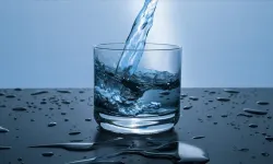 Uzmanlar uyardı: Bol su içmek herkese iyi gelmeyebilir