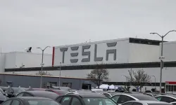Tesla, 25 bin dolarlık yeni modelinin üretimine başladı