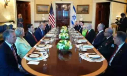 Trump ve Netanyahu Gazze'de ateşkes için ABD'de buluştu