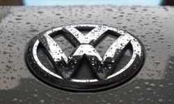 Volkswagen hava yastığı riski nedeniyle araçlarını geri çağırıyor