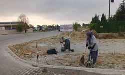 Kütahya toptancı hal çevresinde temizlik çalışması gerçekleştirildi