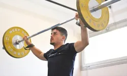 Milli halterciler dünya şampiyonası için hazırlanıyor
