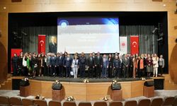 İzmir Modeli ile kadına yönelik şiddetle mücadelede yeni adımlar anlatıldı