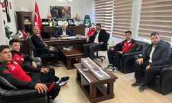 Şaphane FK’dan Şaphane Belediyesi’ne nezaket ziyareti