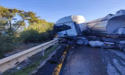 Muğla’da tır ve otomobil çarpıştı: 2 yaralı