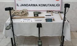 Uşak’ta kaçak kazı yapan 3 kişi suçüstü yakalandı