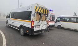 Afyonkarahisar’da zincirleme kazada 20 kişi yaralandı