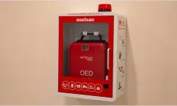 AVM ve stadyumlara otomatik şok cihazı zorunluluğu getirildi