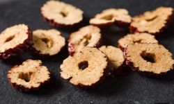 Bu meyveyi yiyen tüy gibi hafifliyor!