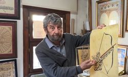 Eskişehir’de emeklilikten sonra hat sanatında ustalaştı