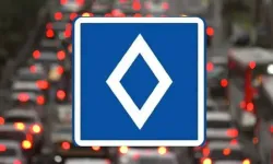 Trafikte yeni levha yürürlüğe girdi