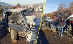 Kütahya'da öğrenci servisi ile otomobil çarpıştı, ölü ve yaralılar var