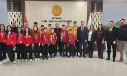 Kütahya’da öğrenciler spordaki başarılarıyla gururlandırdı