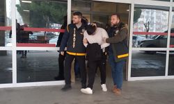 Manisa’da kuyumcuya silahlı soygun: 2 şüpheli yakalandı