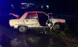 Manisa’da tır ile otomobil çarpıştı: 3 kişi yaralandı