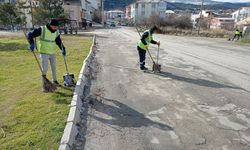 Kütahya Mehmet Akif Ersoy Mahallesi’nde temizlik çalışması