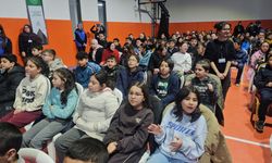 Astronot Atasever Bolvadin’de gençlerle buluştu