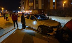 Kütahya’da hız ve dikkatsizlik kazaya neden oldu