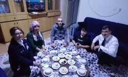 Kütahya Belediye Başkanı Ramazan sofrasına konuk oldu