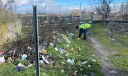 Kütahya Yıldırım Beyazıt Mahallesi’nde temizlik çalışması