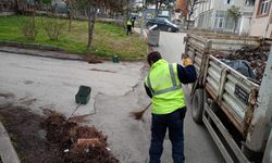 Kütahya Ziraat Mahallesi’nde temizlik çalışması