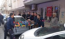 Manisa’da apartman boşluğuna düşen kişi yaralandı