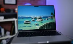 OLED ekranlı yeni MacBook Pro için geri sayım başladı