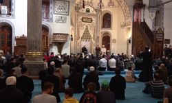 Kütahya’da yüzlerce öğrenci ve aileler, teravihde buluştu